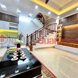 phan kế bính 35m x5 tầng x MT 5m7 giá 10,8 tỷ nhà đẹp,full nội thất _0
