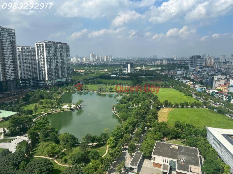 Apartment for rent 101 m2; 3 bedrooms; 2 bathrooms; fully furnished. Car slot available; super nice view. Swimming pool; gym; Rental Listings