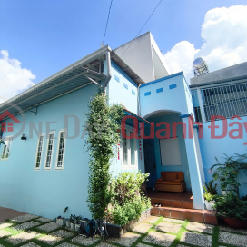 Owner renting out a spacious 200m2 house with garden - Former District 2, Thu Duc City - Fully furnished. _0