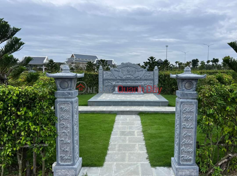 Sala garden cemetery for sale 48m2 family tomb, nice location, center of temple, behind ke lot pagoda Sales Listings