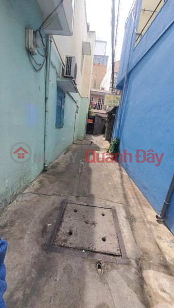 Whole house for rent on Duy Tan street Vietnam, Rental đ 15 Million/ month