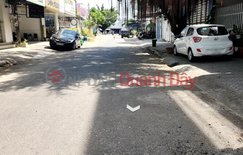Land with frontage on Chu Van An main road – 110m² residential land – good for business. _0
