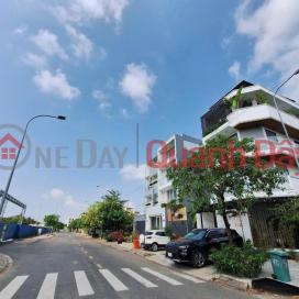 LAND PLOT, 16M WIDE ROAD NEXT TO LE VAN LUONG STREET, 5X19M, 7.2 BILLION VND, FREE CONSTRUCTION PERMIT _0