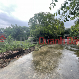 The owner offers to sell a beautiful square plot of land with 102 square meters in Tan Binh area, Xuan Mai town, Chuong My, Hanoi. _0