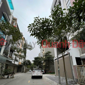 Selling 7-storey business house in 3ha area, Dong Anh center _0