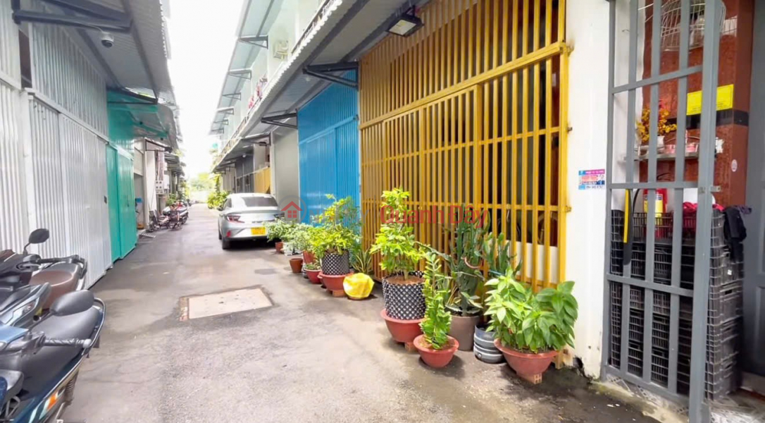 đ 1,3 tỷ, NHÀ ĐẸP – GIÁ TỐT – BÁN GẤP CĂN NHÀ Tại Thị trấn Cần Đước, huyện Cần Đước