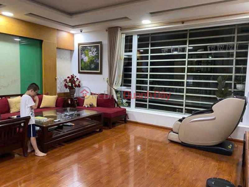 | Làm ơn chọn | Nhà ở Niêm yết bán | đ 20 tỷ