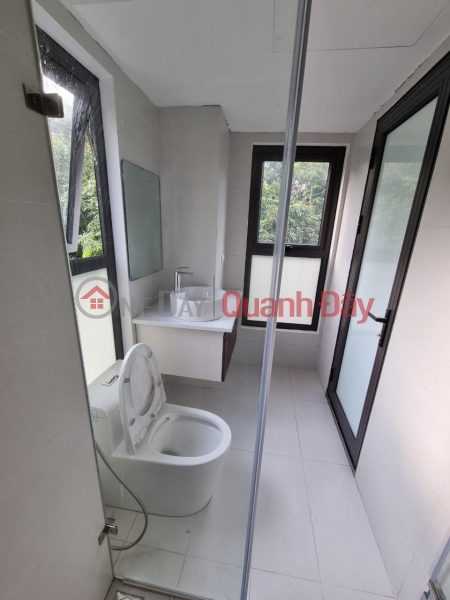 FOR SALE GIA QUAT CITY HOUSE AN corner lot DT35 M 5 FACEFACE 6M PRICE 4 BILLION CAR INTO THE HOUSE, NEIGHBORING RAIL COLLECTION. | Vietnam Sales, đ 4 Billion