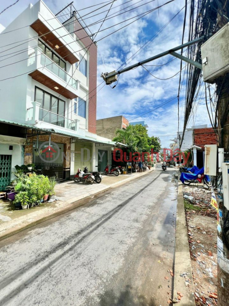 Nhà 3 lầu tại Trung Tâm Quận Ninh Kiều, Cần Thơ - cách vincom Hùng Vương 100met Niêm yết bán