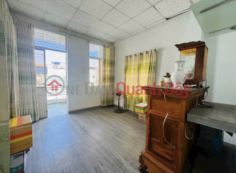 ► Kiệt 3m gần MT khu Chợ Mới, 37m2, 3 tầng, 3PN, sạch sẽ, 3.x tỷ _0