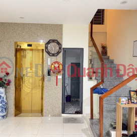 Beautiful, modern 6-story house with elevator, wide and spacious alley allowing cars to pass easily, just a few steps to the car. _0