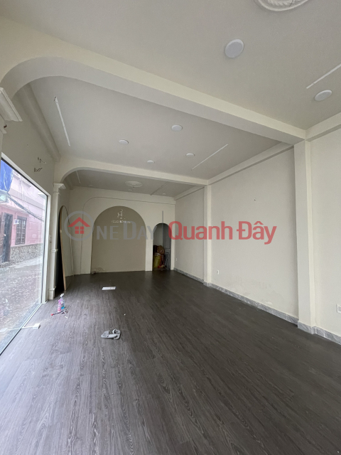 Corner house for rent, 57m2, Le Hong Phong street, District 10, 25 million/month _0