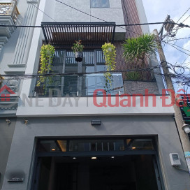 The owner sells the house urgently, Alley 7m Nguyen Son P Phu Tho Hoa street - 50m2, 3.5 panels. Price 7.4 billion VND _0