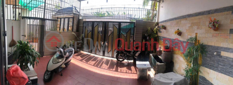 House in Ha Hamlet near Vinh Thai market, O To road _0