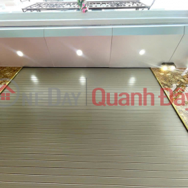 NHÀ ĐẸP ĐÔNG THẮNG – 34m² × 5 tầng - NGÕ THÔNG, Ô TÔ ĐỖ CỬA – 8,9 Tỷ _0