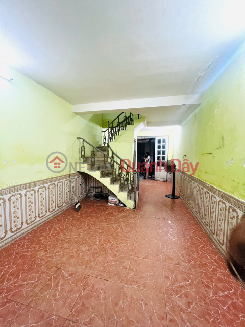 Siêu hiếm, cho thuê nhà nguyên căn tại phố Đại Từ, 35m2 x 3 tầng, 3 ngủ, 8.5 triệu _0