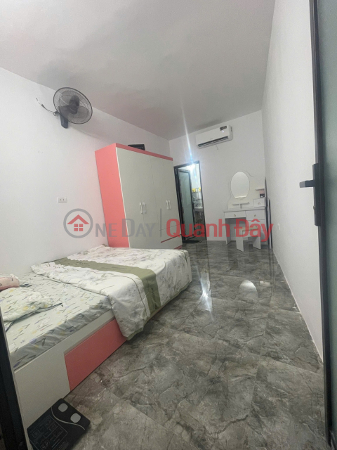 Cho thuê nhà ngõ Giải Phóng 30m2 x 3 tầng, 3 ngủ, 9.5 triệu/tháng _0