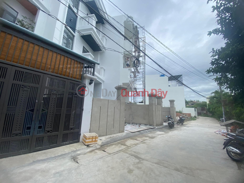 ₫ 3.25 Billion BEAUTIFUL 3-STORY HOUSE FOR SALE IN VINH DIEM TRUNG IN VINH HIEP COMMUNE