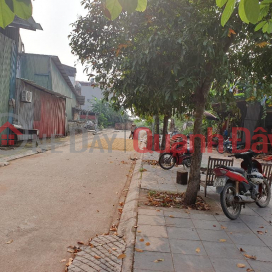 Selling house C4 in Ha Phong auction area, Dong Anh, 145m x 11m, sidewalk, 2 alley sides, price 4.x billion TL. Contact: 0936123469 _0