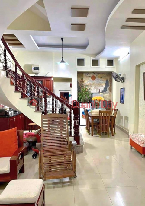 Urgent sale of Le Hong Phong townhouse, 45m2x4T, MT4.5m, 6 billion, corner lot _0