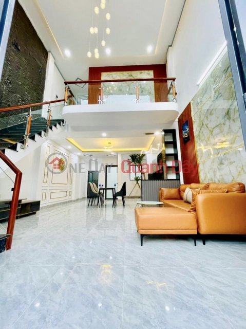 Pay 380 million in advance to move into a house near the market, 1 ground floor 1 floor Private Book _0