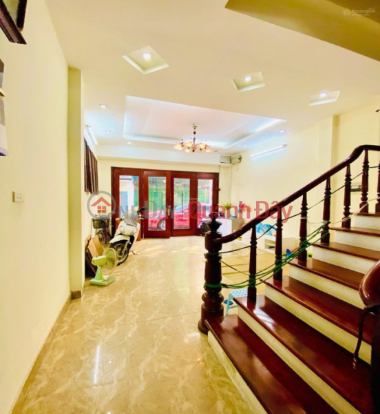 House for sale on Tho Quan alley, Kham Thien car enters the house, Area 52.8m2 x 5 floors, price only 10.5 billion Sales Listings
