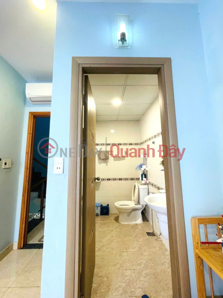 TIN ĐƯỢC KHÔNG, Nhà Gấp Bán, P lô Cao Cấp, Xe Hơi Trong Nhà, Ngang 5.2m2, Q2, chỉ 7ty hơn. Việt Nam, Bán đ 7,7 tỷ