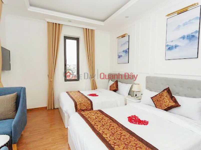 HOTEL FOR RENT, FULL INTERIOR, PHU DONG THIEN VUONG STREET, WARD 8, price 70 million Rental Listings