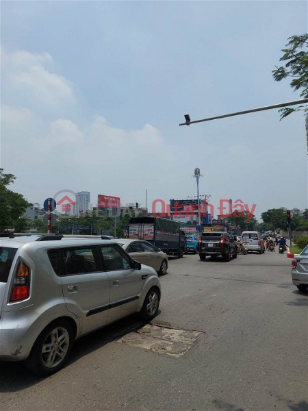 Property Search Vietnam | OneDay | Residential, Sales Listings, Land for sale on Nguyen Hoang Ton Street, Tay Ho District. 193m Frontage 12.5m Approximately 140 Billion. Commitment to Real Photos Main Description