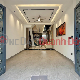 NHÀ HẺM XE HƠI 1979 HUỲNH TẤN PHÁT, 4 TẦNG, PHÒNG MASTER SIÊU RỘNG _0