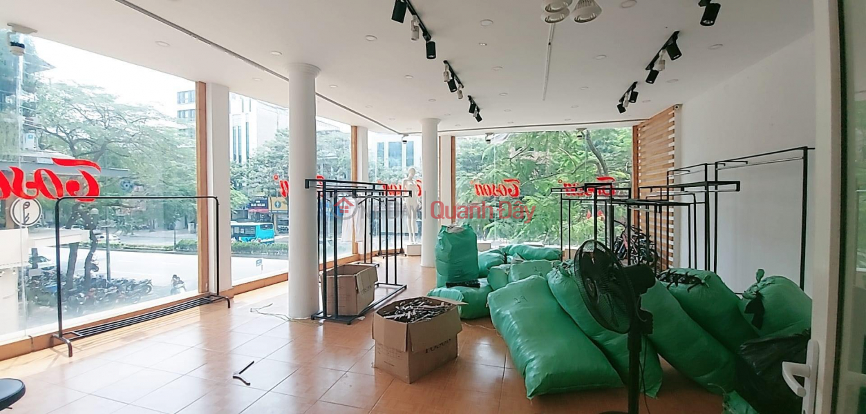 Corner lot house on Nguyen Van Cu street - Long Bien, 55m x 4 floors, open floor, 8m sidewalk, prime location Sales Listings