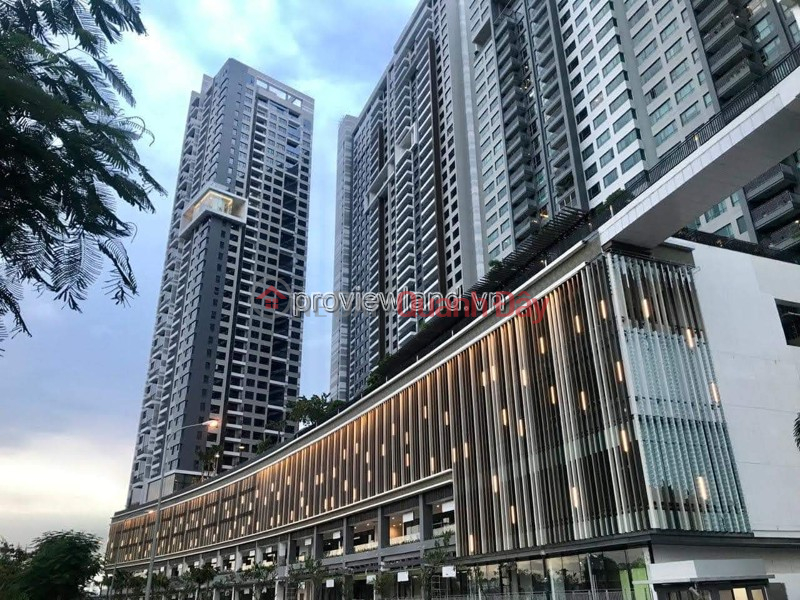 ₫ 35 Million/ month | Riviera point T3 has 4 bedrooms 1 study room full of nice furniture for rent