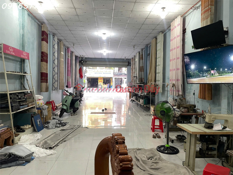 Owner urgently needs to sell a house on a main street in Binh Hoa ward, Ho Chi Minh City, ideal for business. | Vietnam Sales đ 9.5 Billion