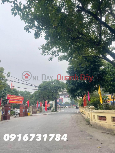 ALMOST 4 BILLION - 4-STORY HOUSE AVAILABLE FOR BUSINESS LEASE AT CAU DIEN. _0