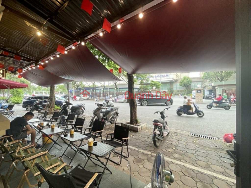 phân lô mặt phố Hoàng Như Tiếp, 100m x 4 tầng, mặt tiền 18m, dòng tiền 1 tỷ/năm | Việt Nam | Bán đ 57,3 tỷ