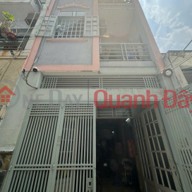 NEXT TO THE FRONT OF TAN KY TAN QUI STREET - NEXT TO THE UNIVERSITY OF INDUSTRY AND TRADE - 4x12M - 3 FLOORS - STANDARD LEGAL - SQUARE PRICE _0