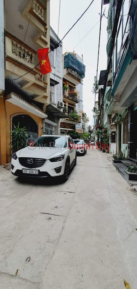 Corner lot of Khuong Dinh Thanh Xuan street 90m2 mt22m price only 260 million\/m _0