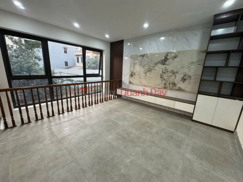 PRIVATE HOUSE FOR SALE IN THACH BAN - LONG BIEN, 32M2, 5 FLOORS, FULL FURNITURE, ABOVE 5 BILLION. WIDE ALLEY - AIRY., Vietnam Sales đ 5.5 Billion