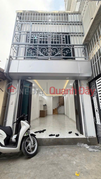 Owner selling a 2-story house on Giai Phong alley, car can park right in front. Sales Listings