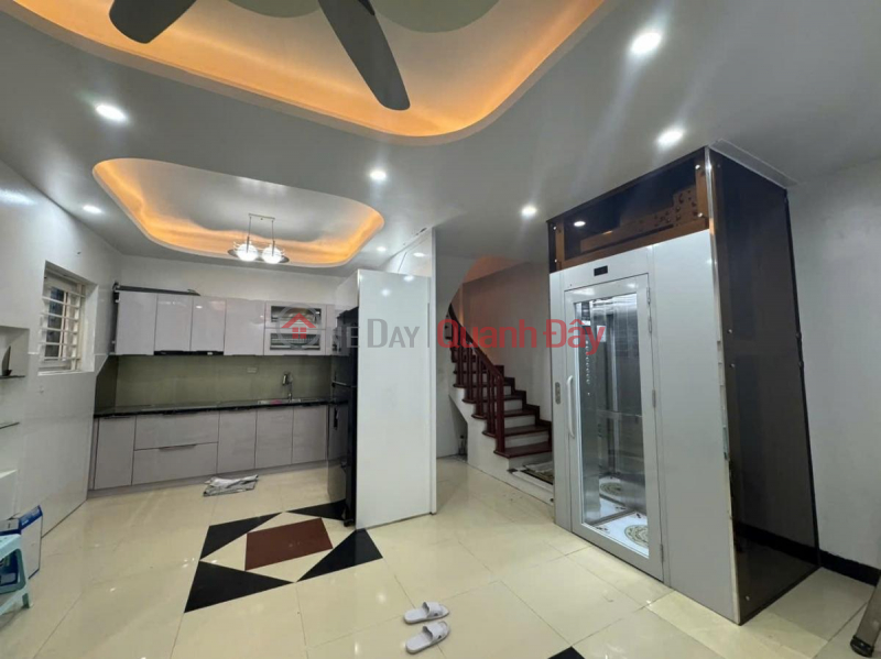 XA DAN - DONG DA - 40M2 x 6 FLOORS - 7M FRONTAGE - ELEVATOR - BEAUTIFUL HOUSE, AVAILABLE IMMEDIATELY - OVER 10 BILLION Sales Listings