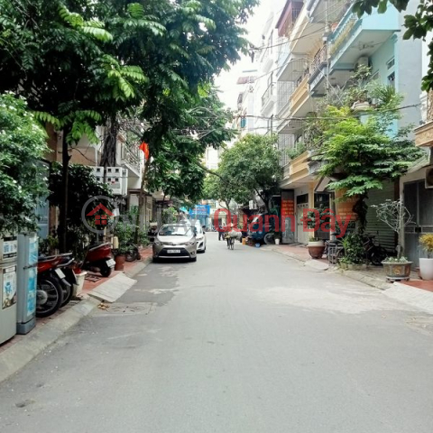 VAN QUAN HOUSE FOR SALE IN HA DONG - DIVIDED ON SIDEWALK FOR CARS TO AVOID BUSINESS - 5 FLOORS - ABOVE 14 BILLION _0