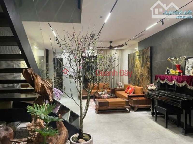 đ 15.1 Billion URGENTLY SELLING HOUSE IN CAU GIAY, DIVIDED LOT, CAR ACCESS, SIDEWALK FOR BUSINESS, 55M2, PRICE 15 BILLION