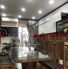 Selling a house with PLOT on Tran Quang Dieu street, Dong Da, 50mx7T, elevator, car subdivision to enter the house for only 16 billion _0