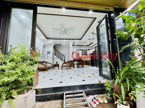 Siêu Phẩm Tân Mai - Nhà Lô Góc, Ô Tô Đỗ Cửa, Sân Vườn Xanh Mát, Giá Hợp Lý _0