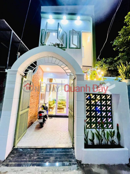 House for sale with 2 floors Full furniture 123/ Cu Chinh Lan Sales Listings