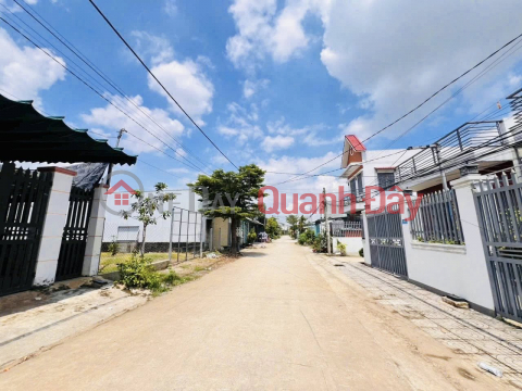 Hàng hot tại Biên Hoà - Bán cặp đất thổ cư Biên Hoà - 10x21 - 1 tỷ 450 triệu - Đường 8M _0