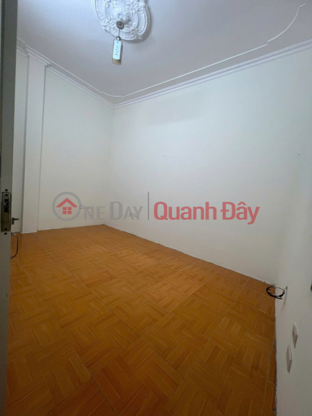 , Please Select, Residential Sales Listings | đ 2.9 Billion