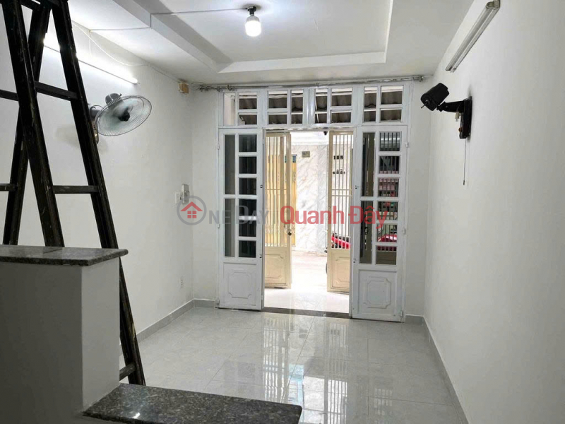 House in Thich Quang Duc car alley, 3x10m, 2 bedrooms, 12 million Rental Listings