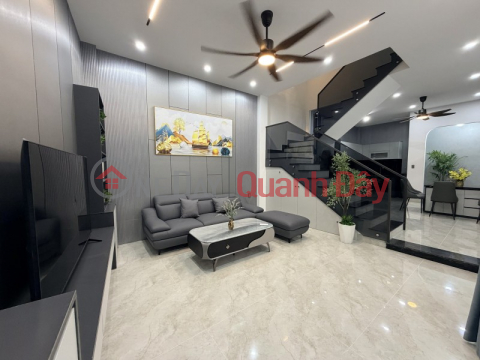 ► Gần MT Tiểu La, Ô tô đậu gần nhà, 51m2, ngang 4.5m, 3 tầng mới, 3PN, 5.x tỷ _0