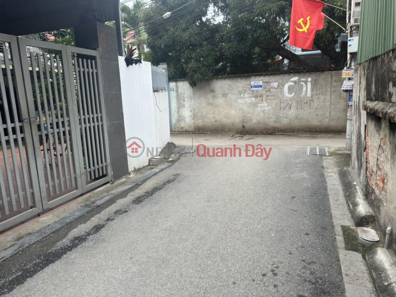đ 4,75 tỷ | ĐƯỜNG Ô TÔ - ĐẤT VUÔNG ĐẸP - CÁCH TRỤC CHÍNH KINH DOANH 50M - TIỆN ÍCH BẠT NGÀN